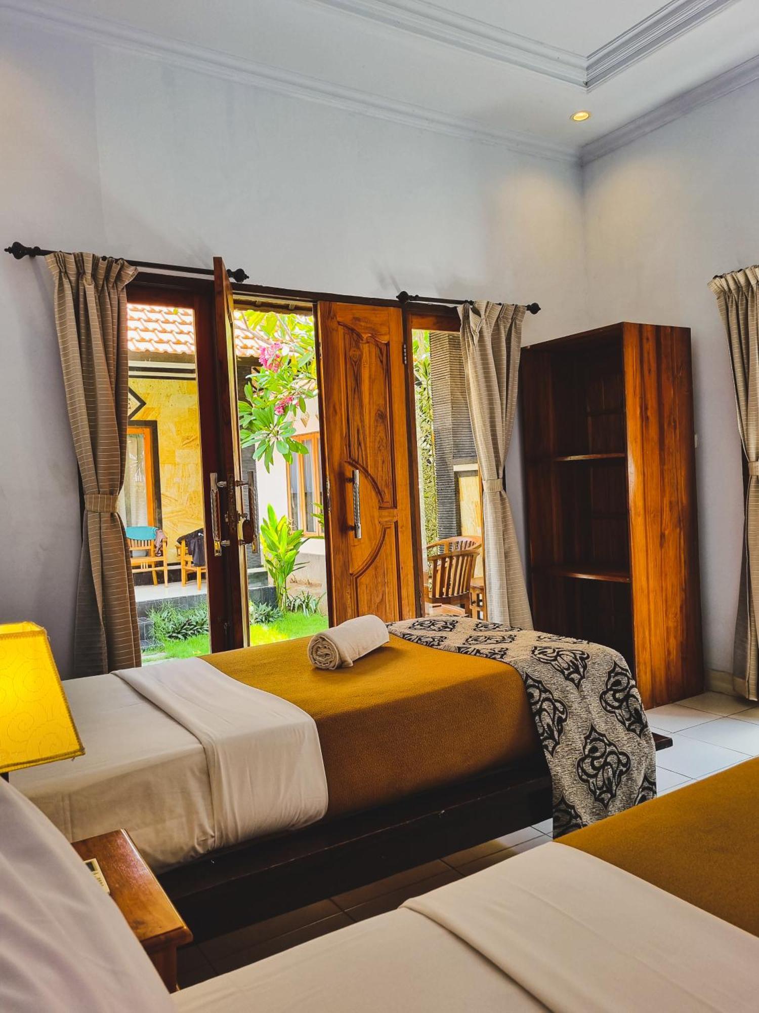 Hokita Home Stay Lembongan Esterno foto